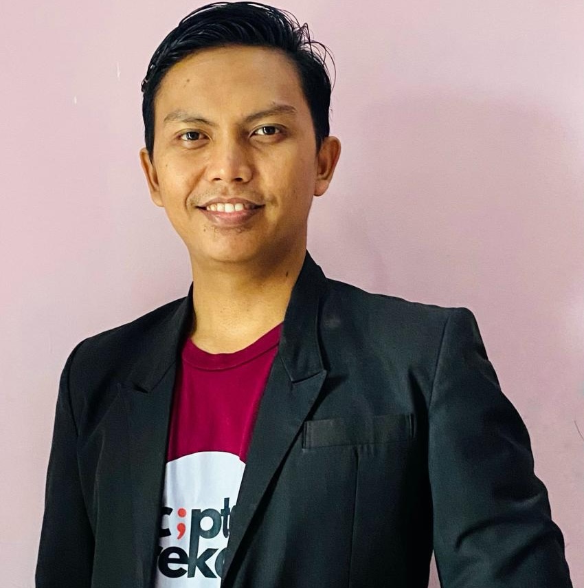 Lailyn Puad, S.Kom., M.Kom